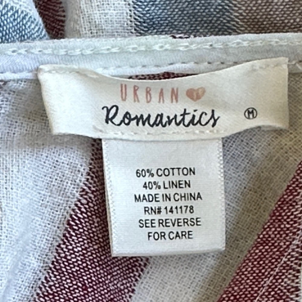 URBAN Romantics Striped Cotton/Linen Top with Pocket - Picture 8 of 11